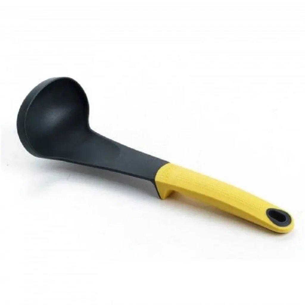 OUTLET Cucharón de cocina plástico mango silicona