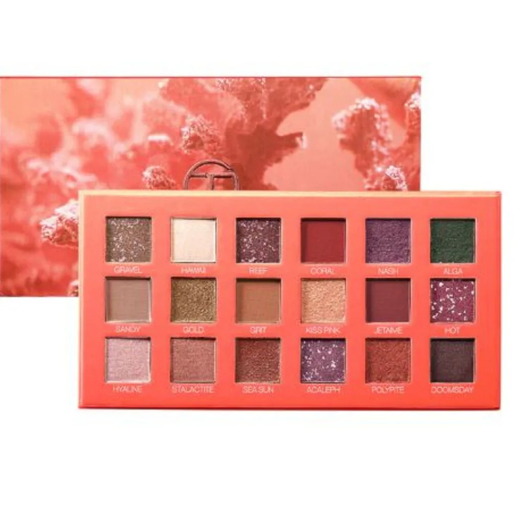 O.TWO.O Paleta de sombras de ojos metálicas de 18 colores