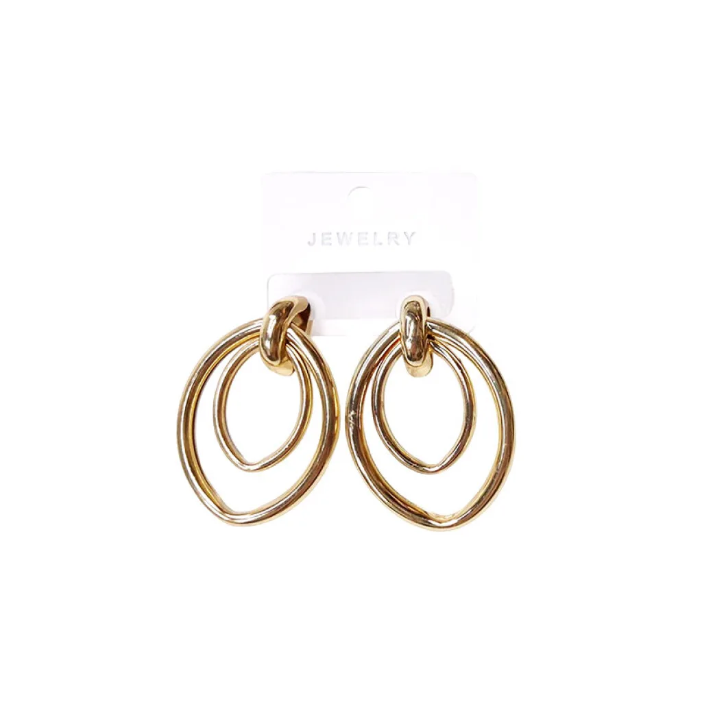 Aretes dorados