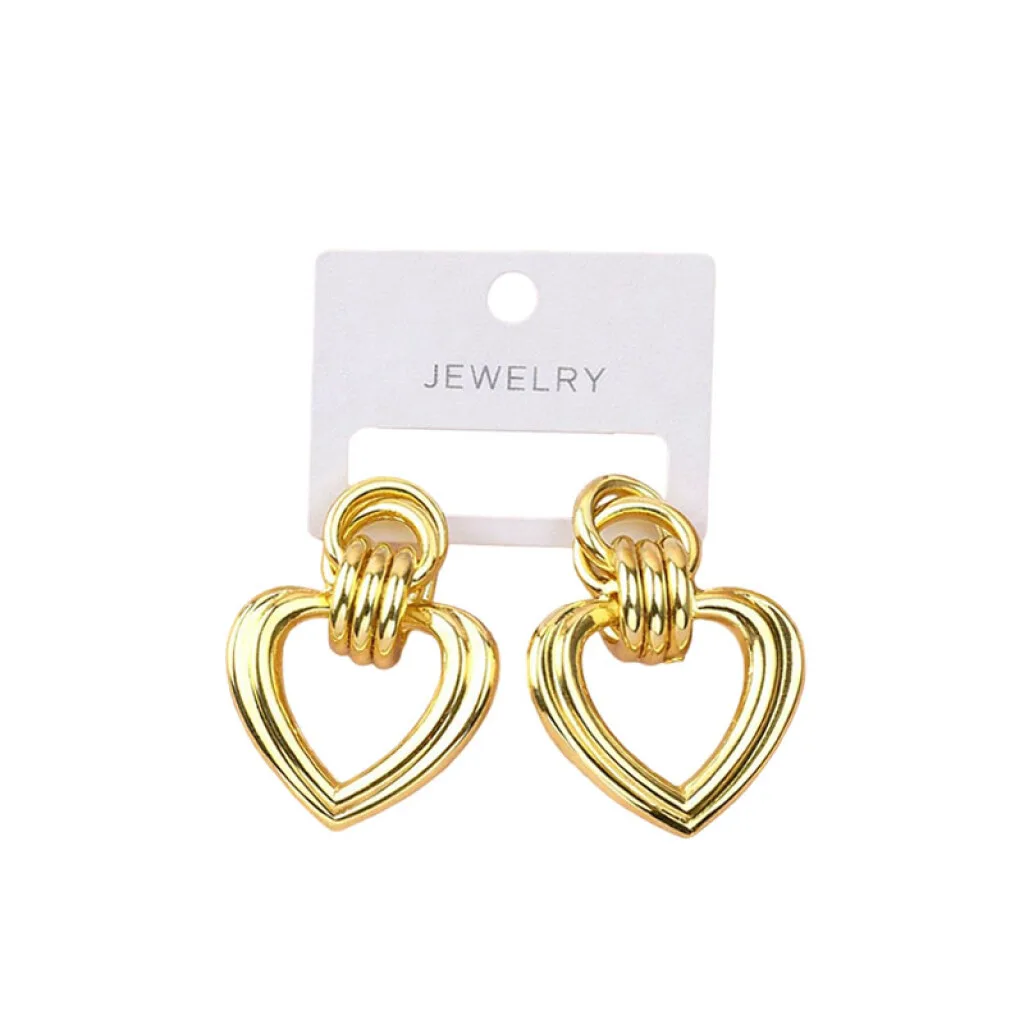 Aretes dorados corazón